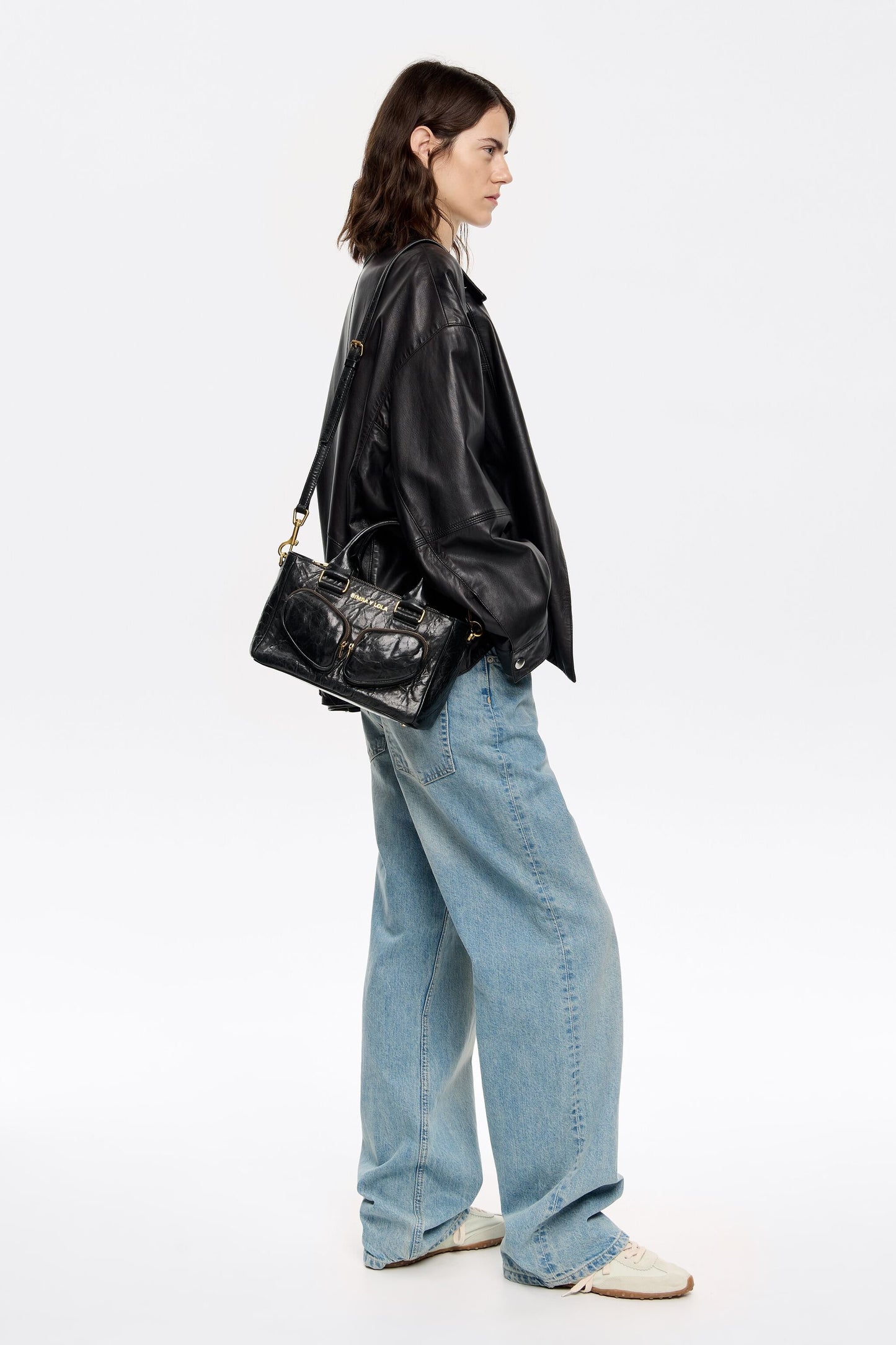 Medium black leather Pocket tote bag