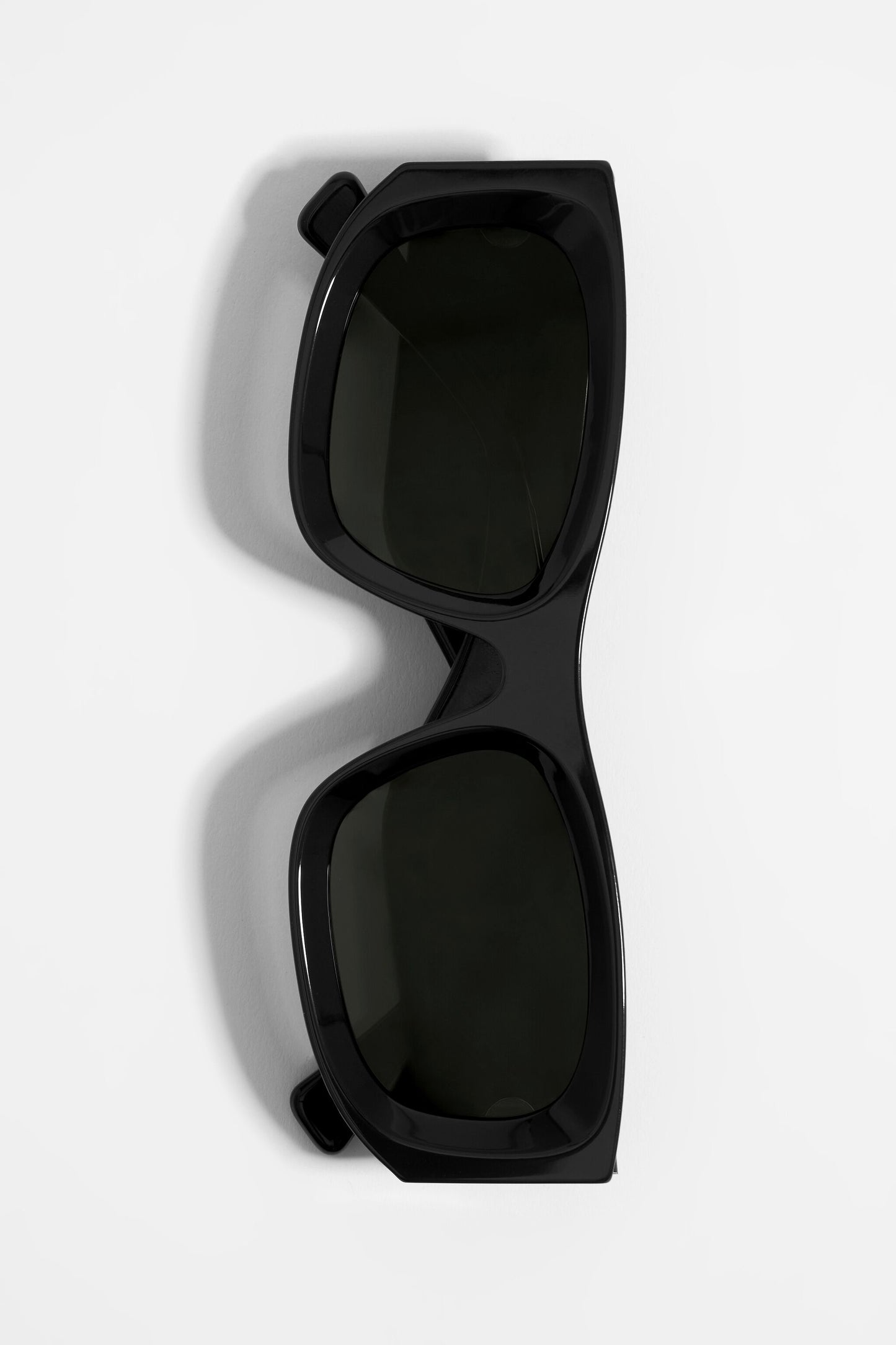 Black rectangular sunglasses