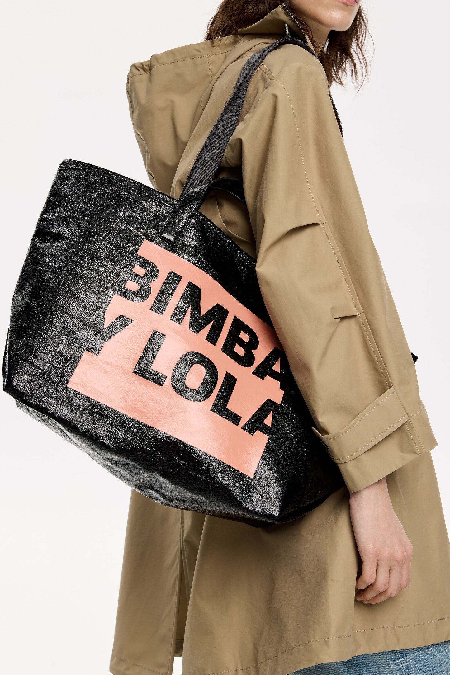 Black large logo shopper bag