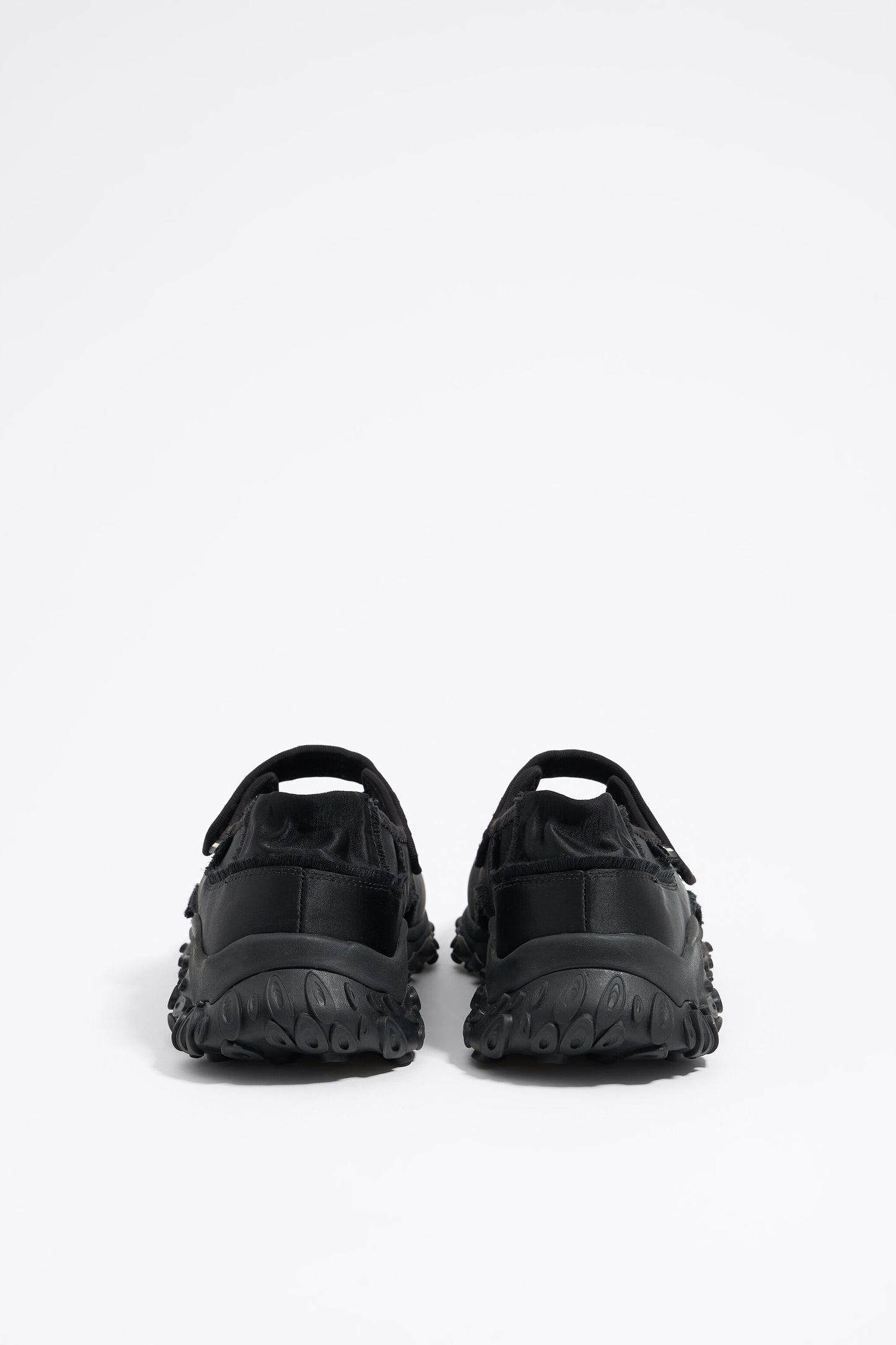 Black octopus Mary-Jane runner ballerina
