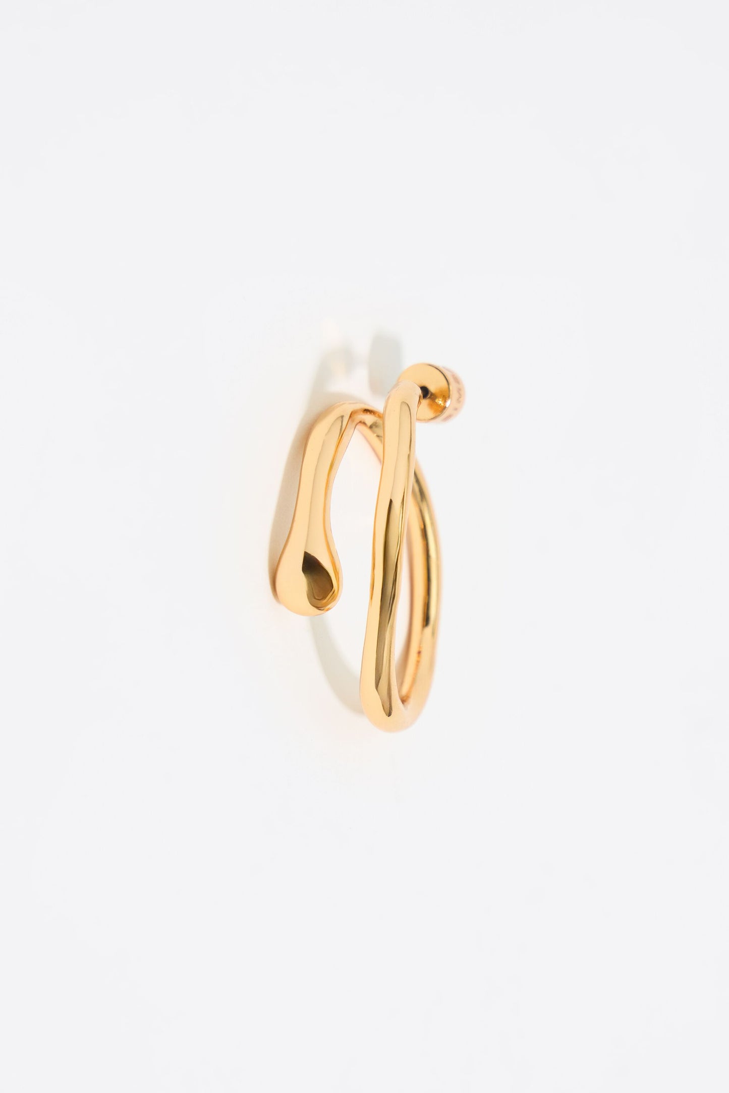 Textured hoop earrings