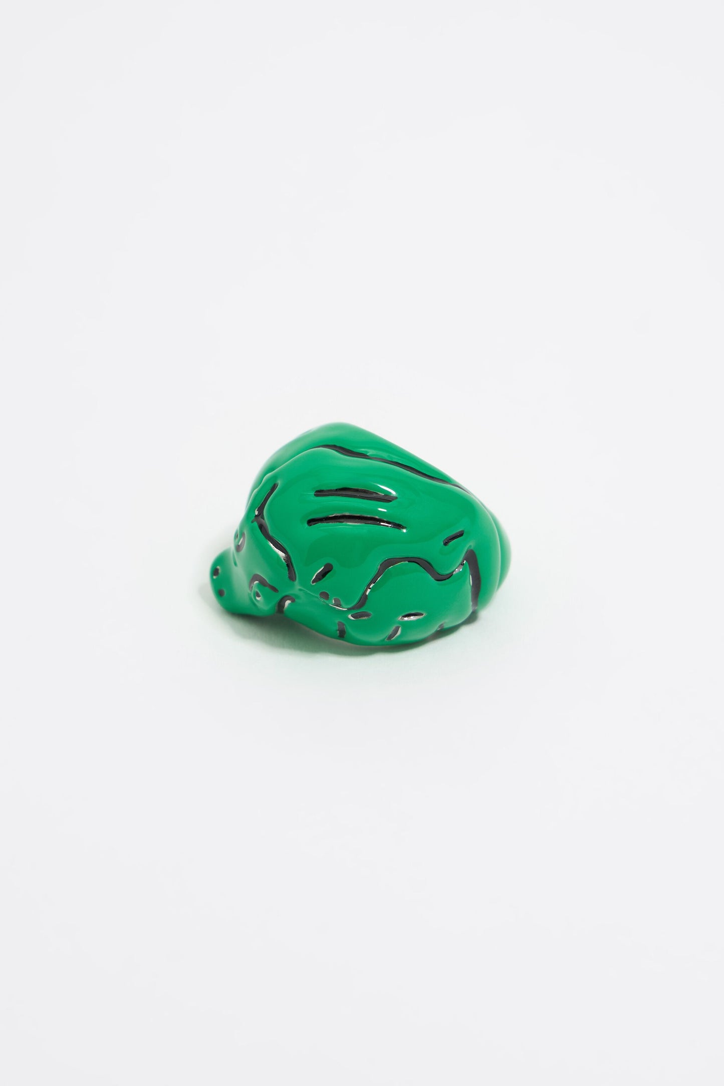 Green enamel crocodile ring