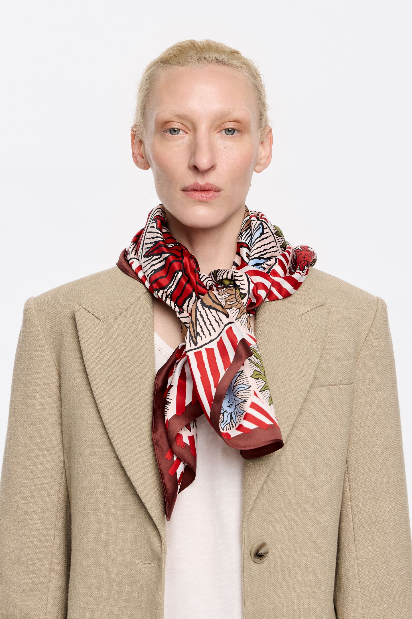 Burgundy suns scarf