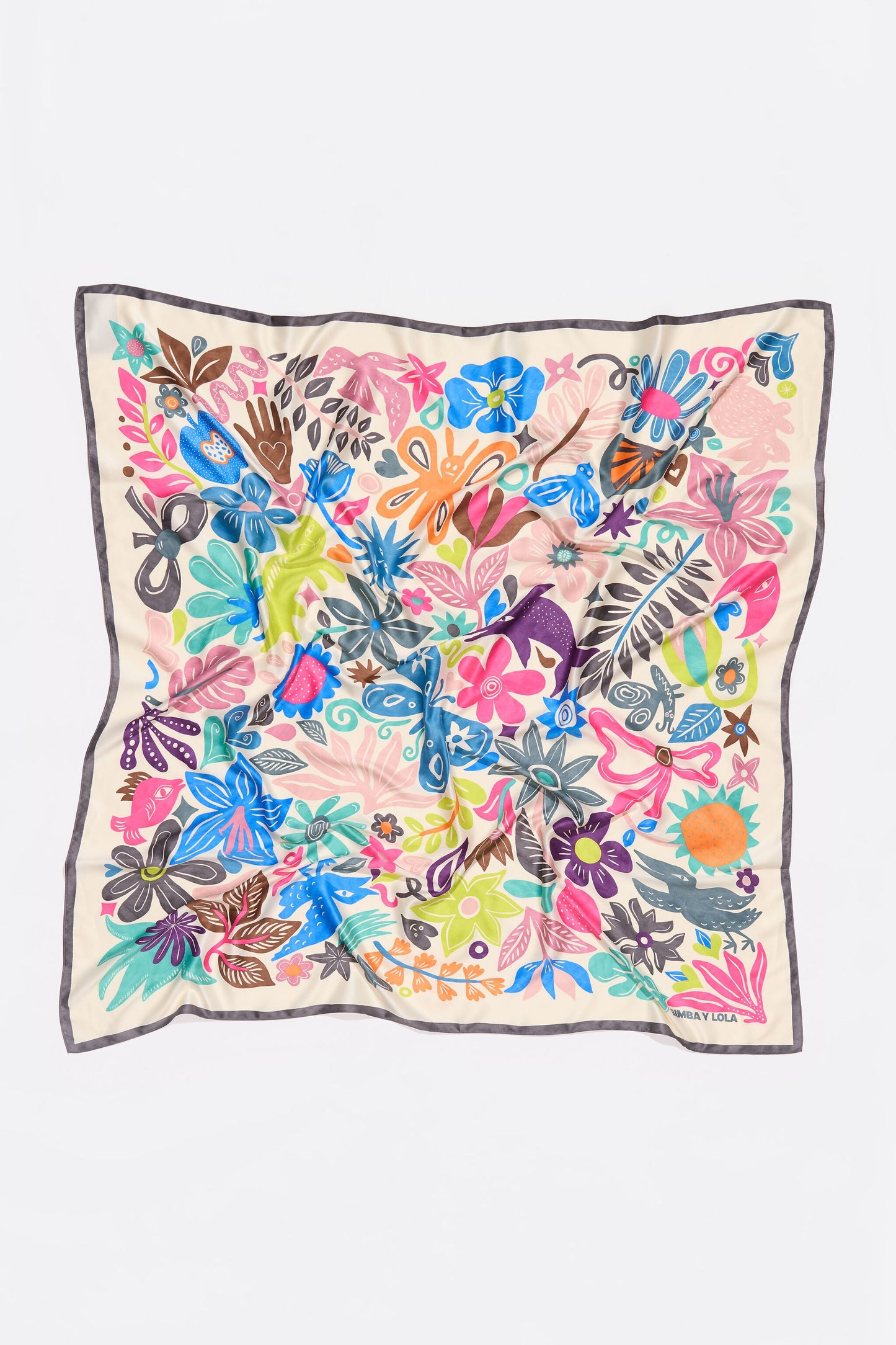 Ivory vegetation and animals scarf