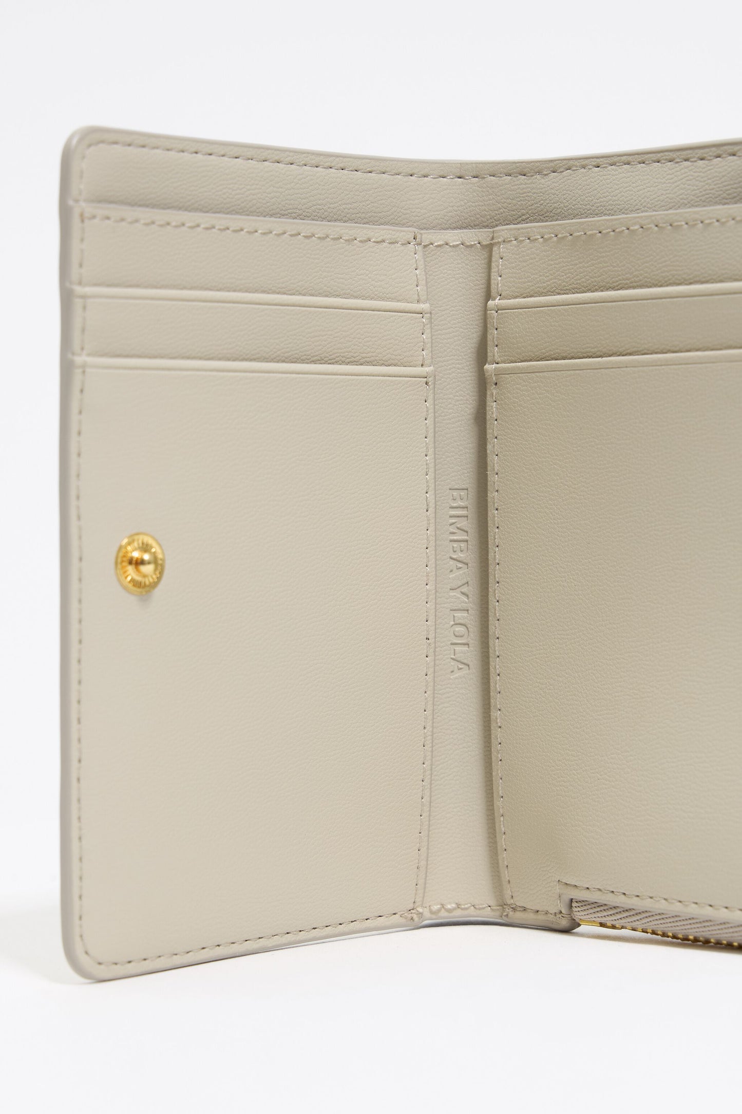Stone leather purse