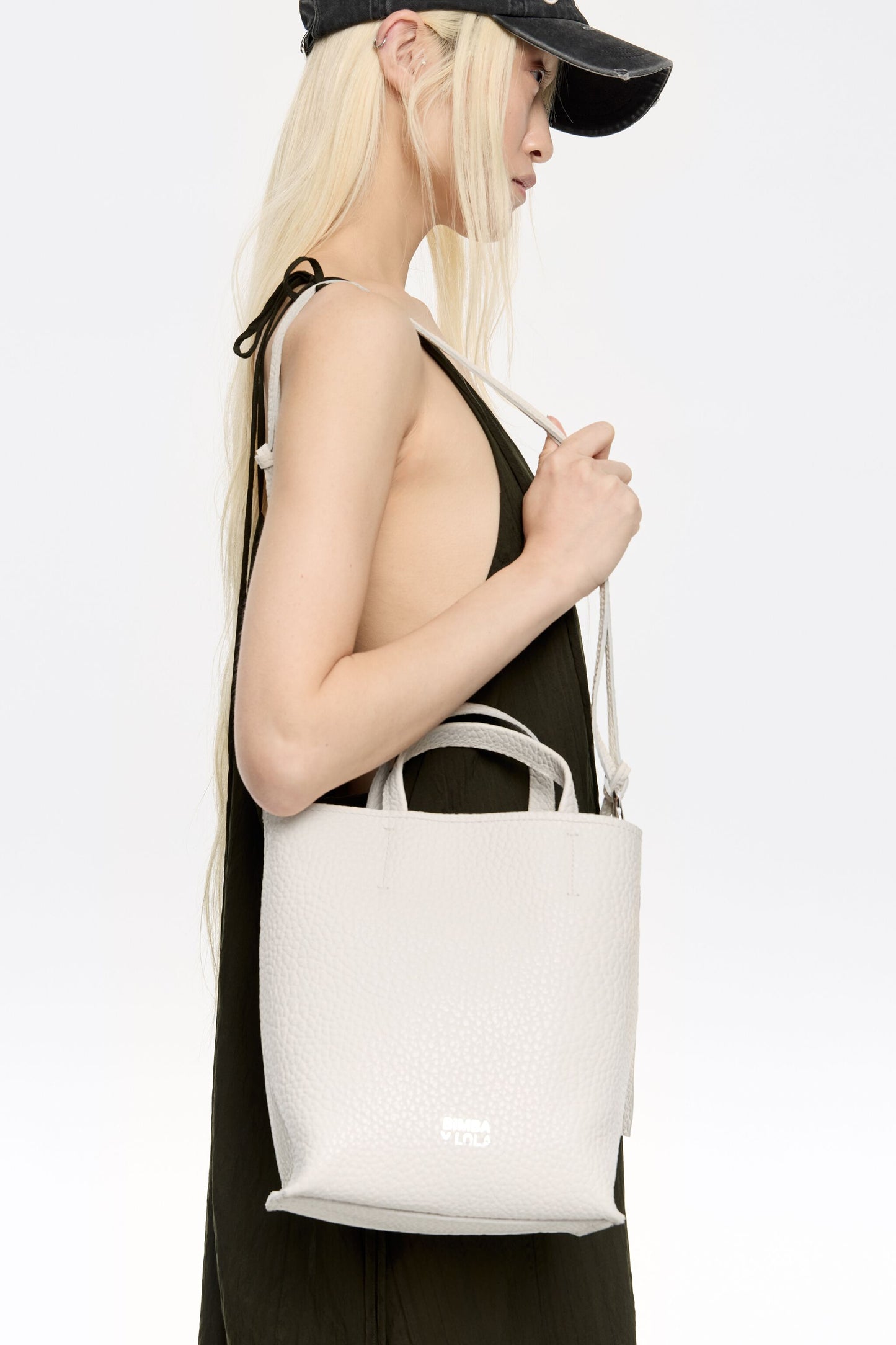 Medium off-white leather bag