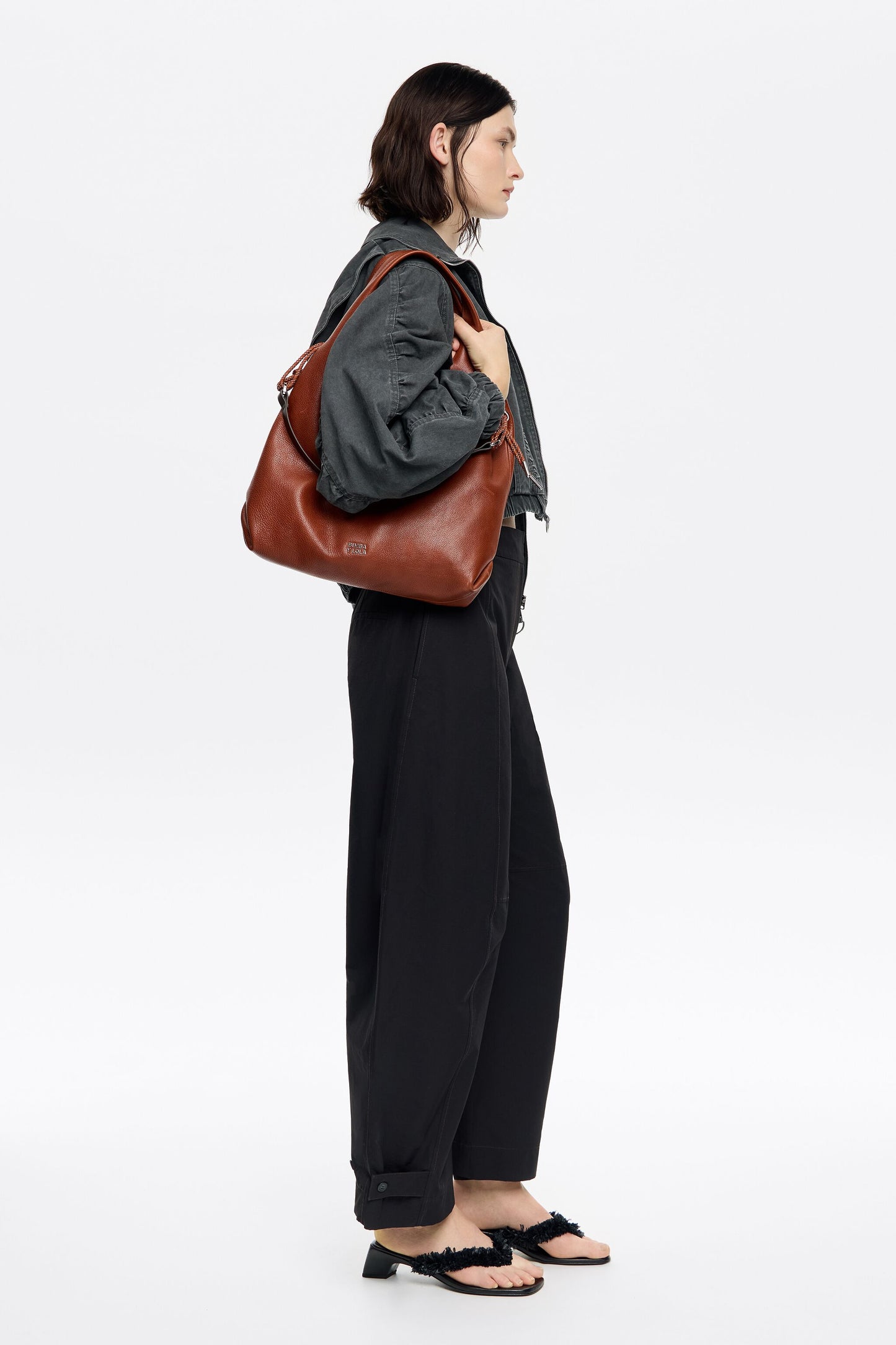 Large chestnut leather Paper bag
