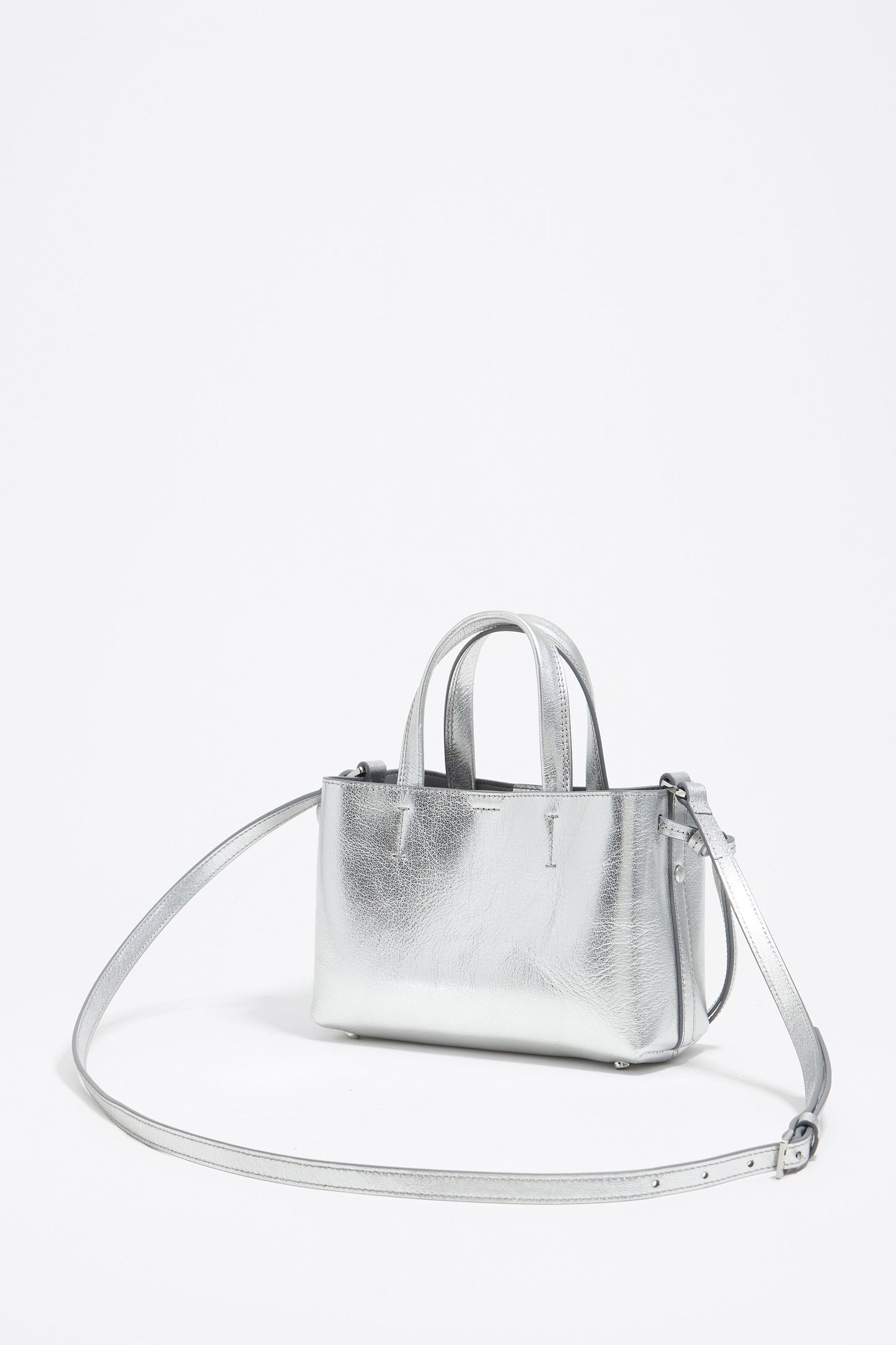 Mini silver leather Chihuahua bag