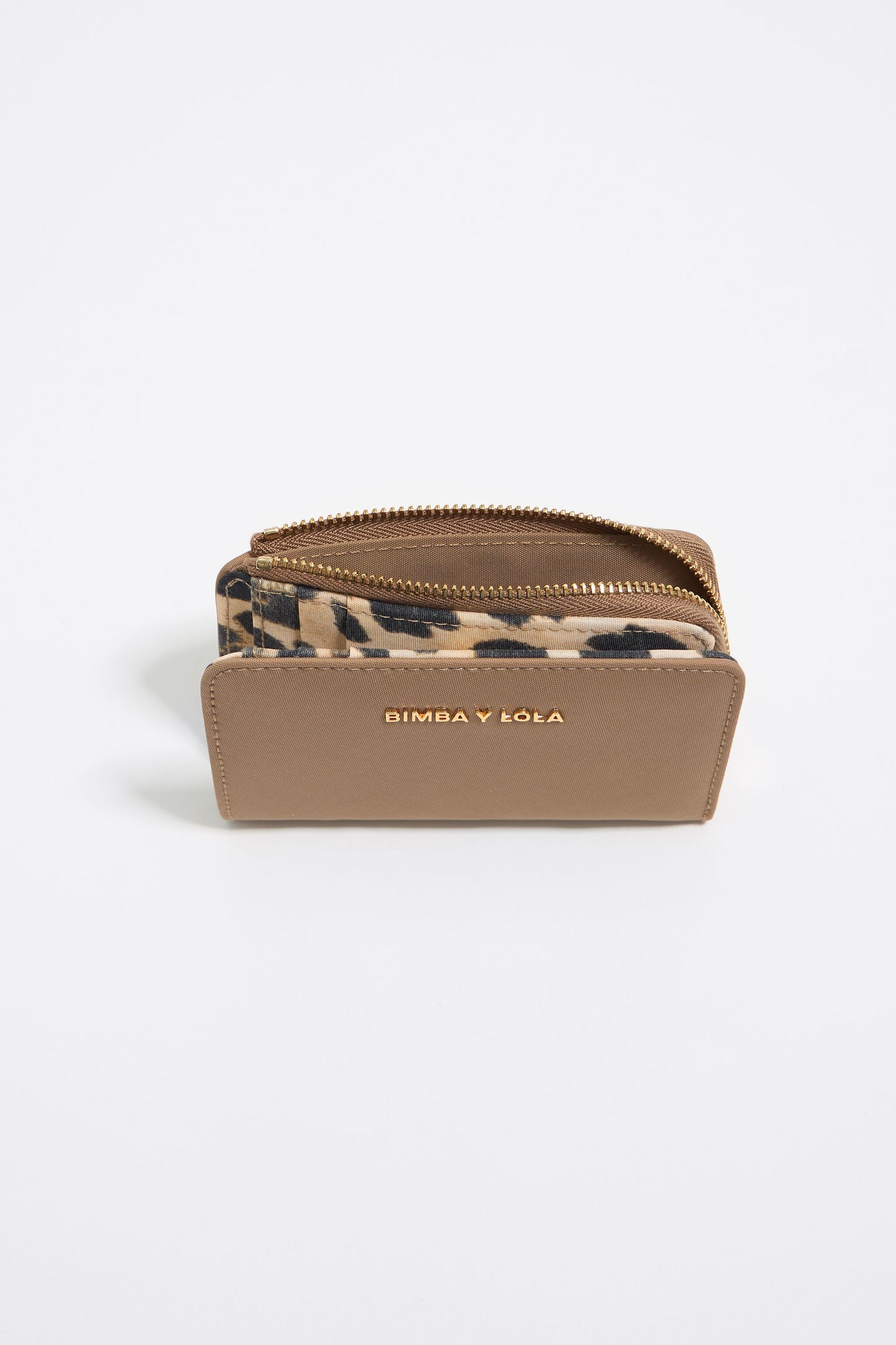 Bark brown nylon purse