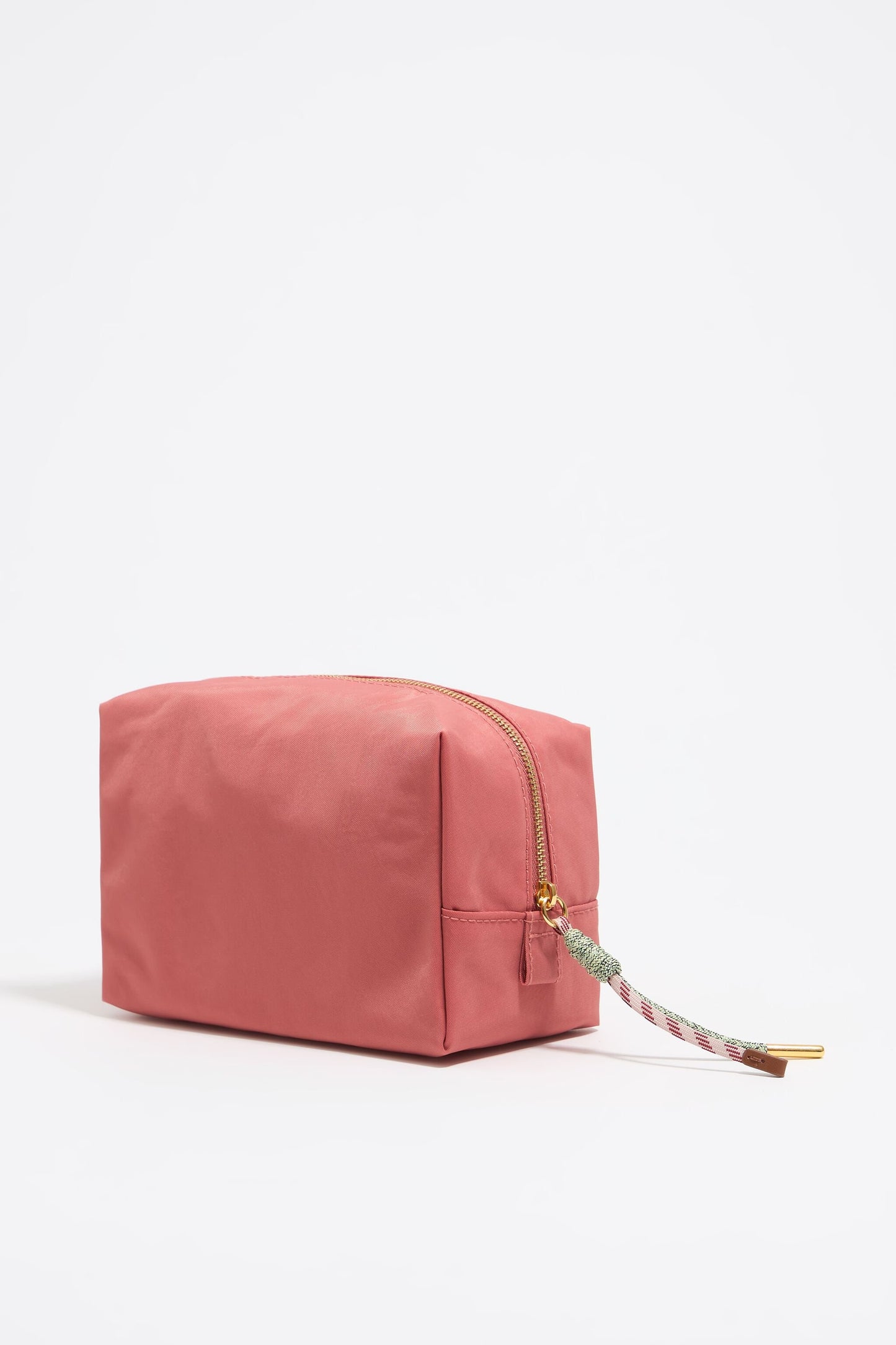 Medium pink nylon make-up case