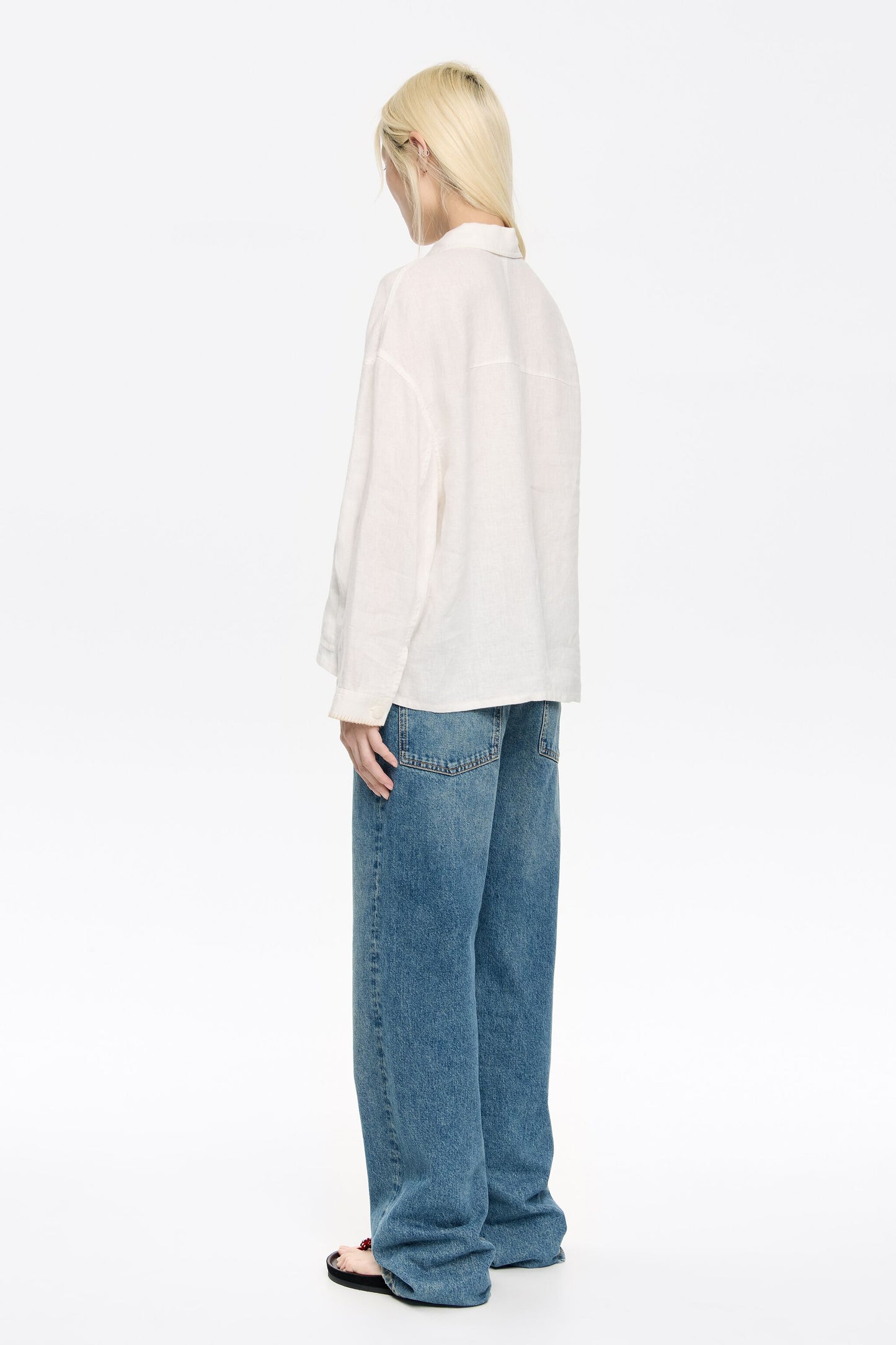 Ivory linen jacket with stitching