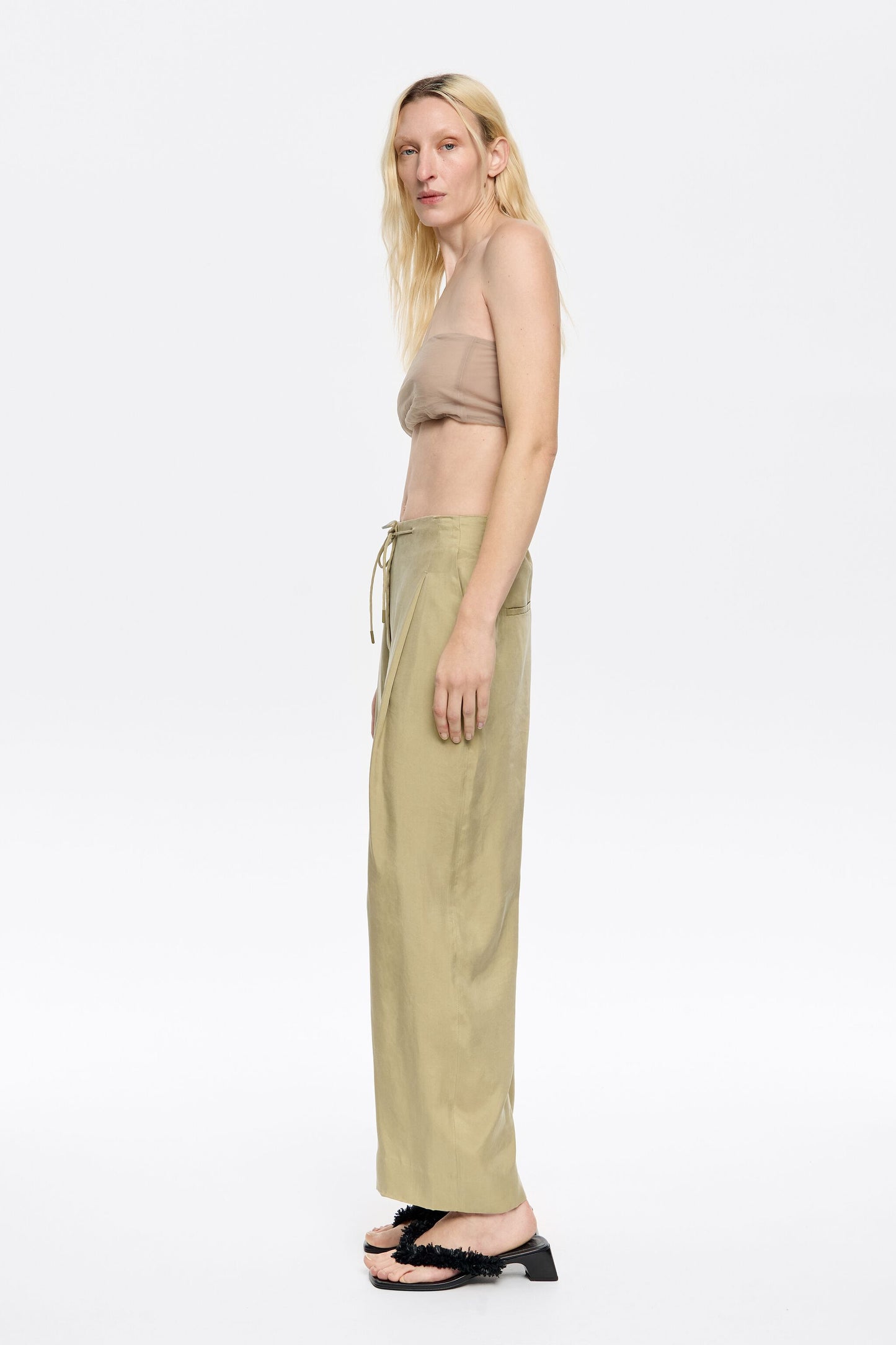Light khaki fluid darted trousers