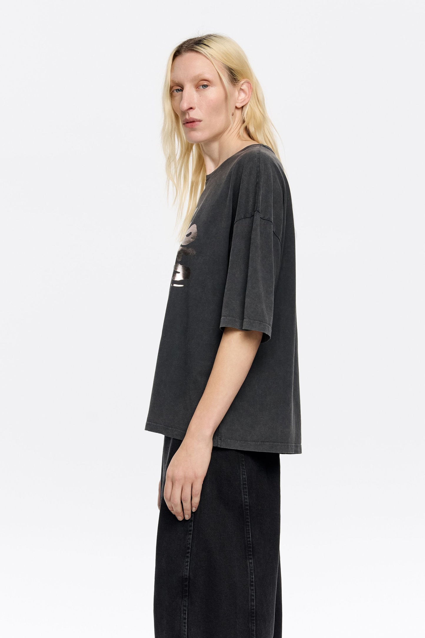 Black logo t-shirt