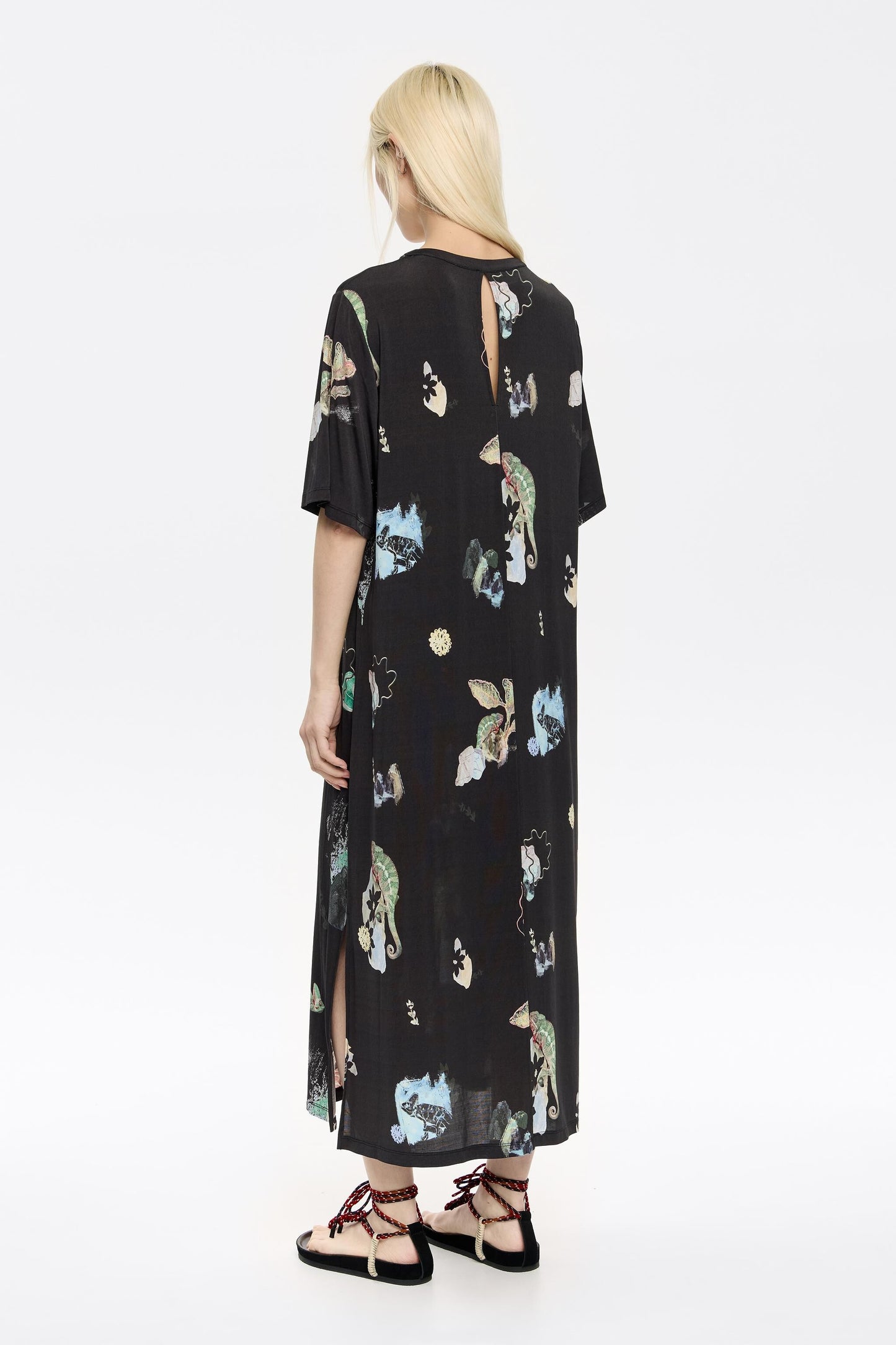 Long anthracite Chameleon T-shirt dress