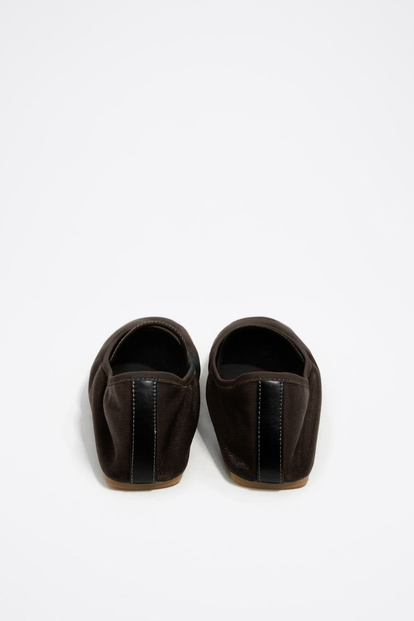 Chocolate mesh elastic strap ballerina
