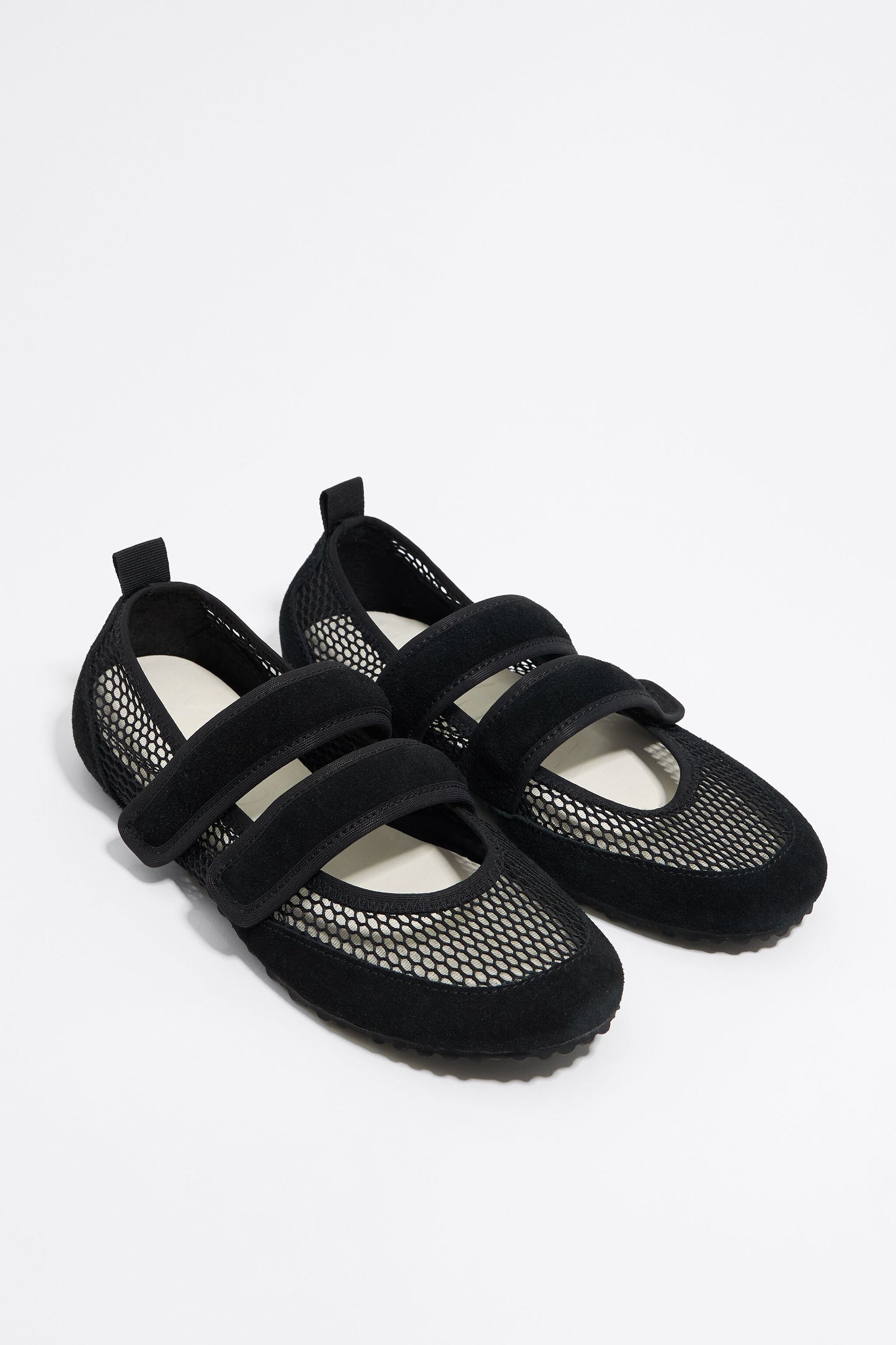Black net sporty ballerina