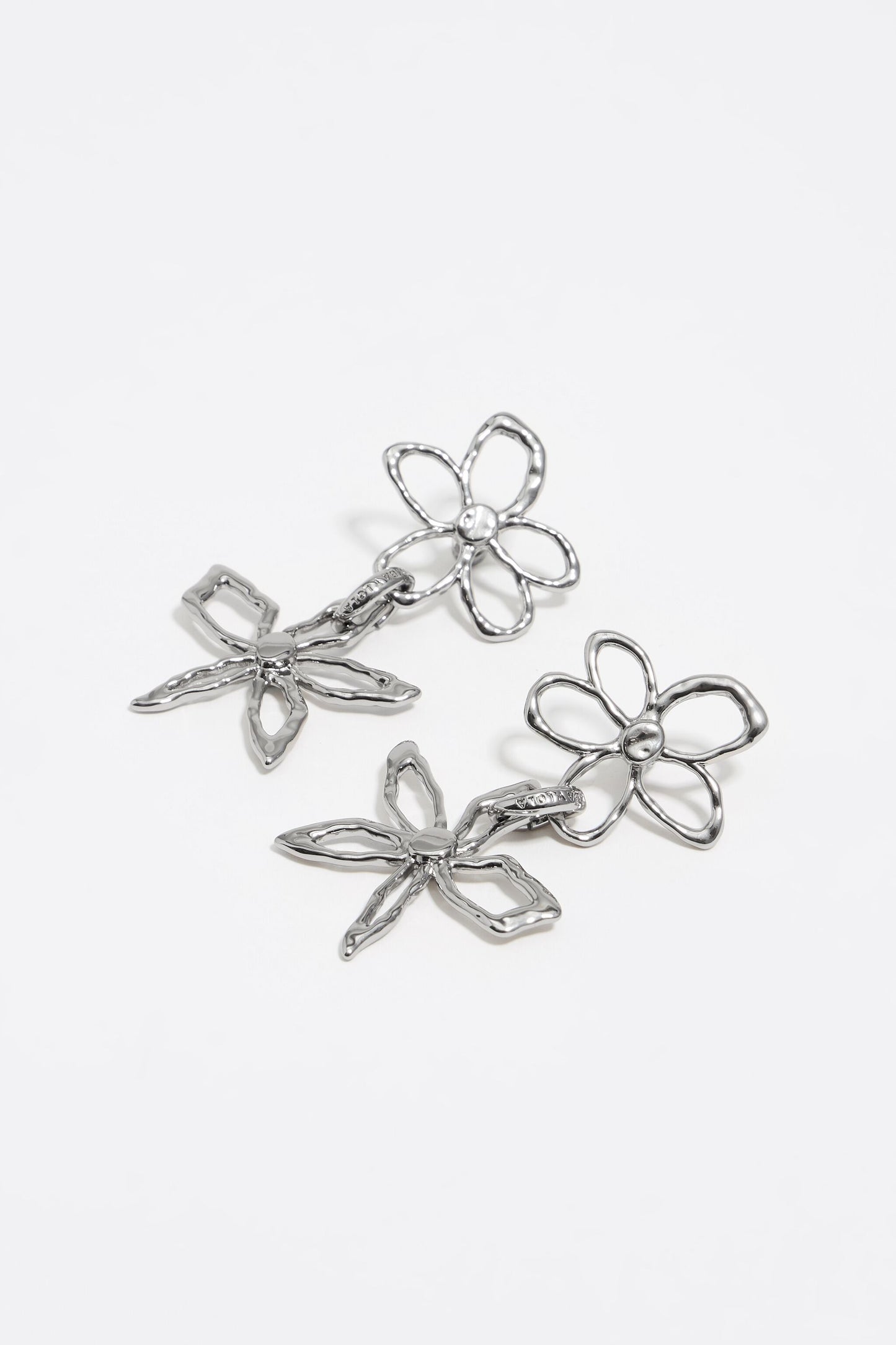 Textured silver flower earrings