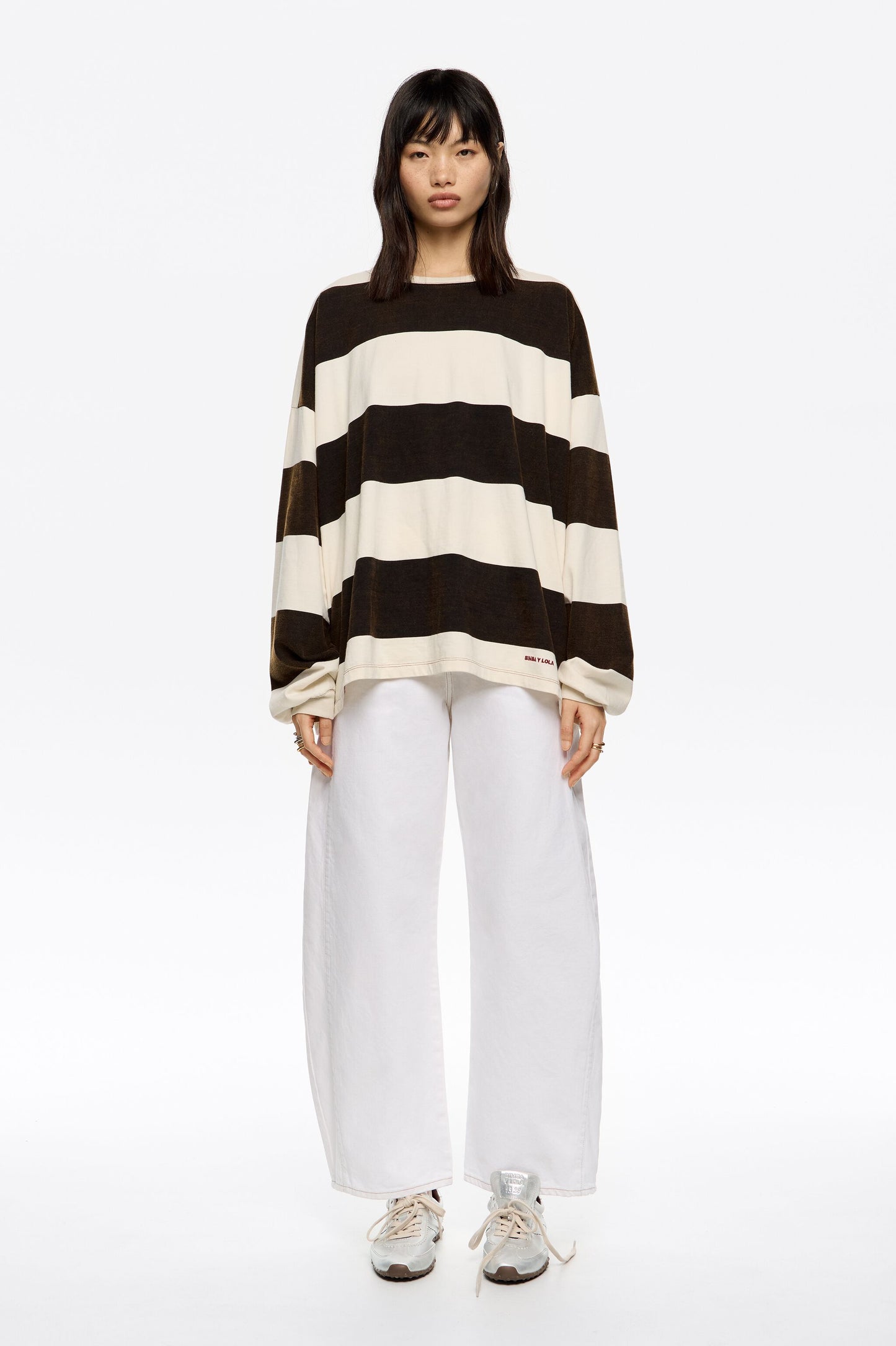 Off-white buckled denim jeans