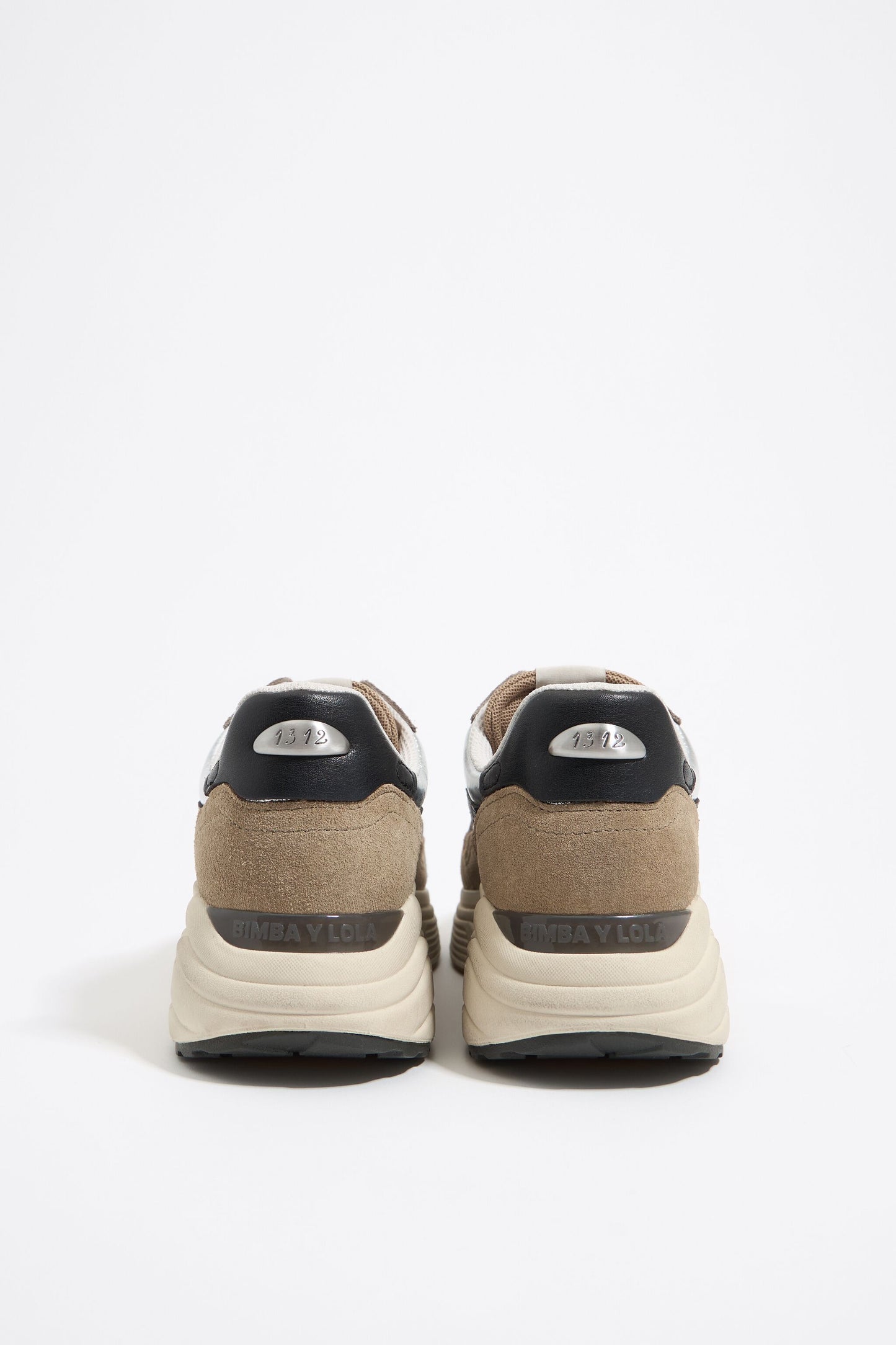 Silver 13 12  jogger sneaker