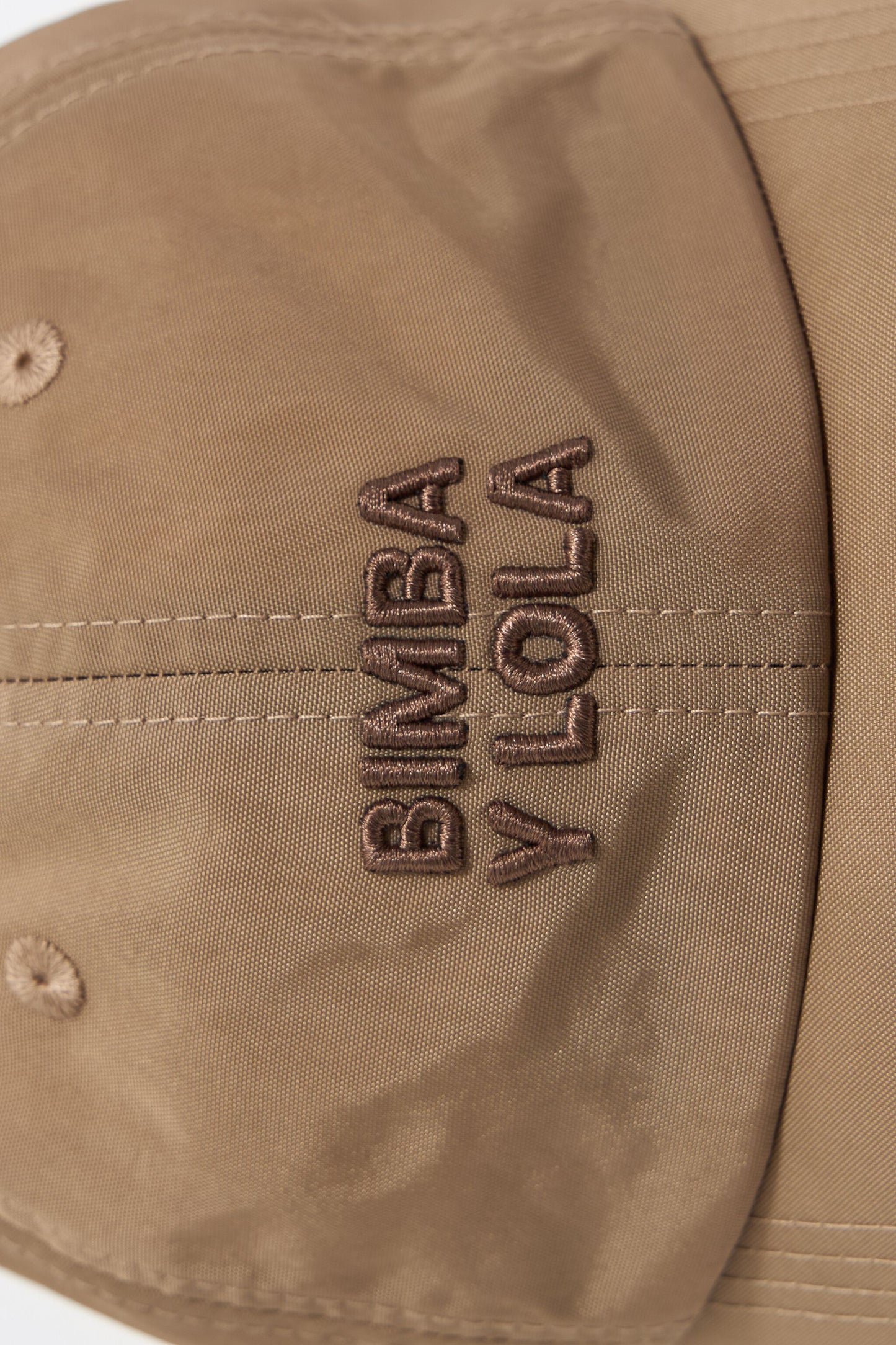 Camel nylon cap