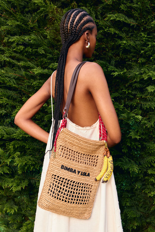 Natural plaited tote bag