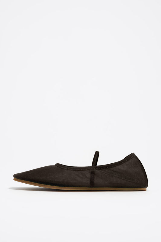 Chocolate mesh elastic strap ballerina