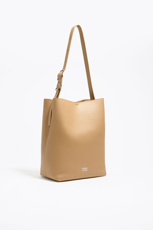 Large desert leather Carlino bag